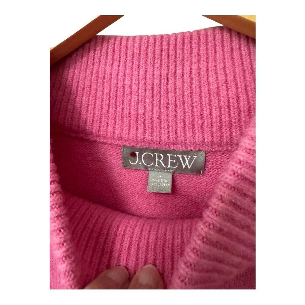 J. CREW | $118 Chunky Crewneck Sweater in Supersoft Yarn in Pink, Size Large - Picture 6 of 8